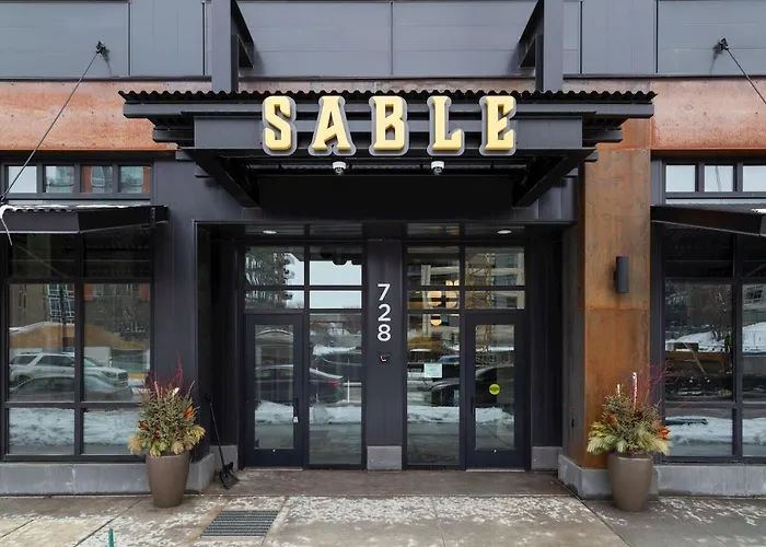 Sable 51 Two Story Loft 1400Sqft